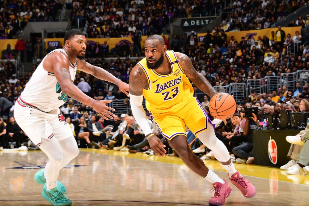 精彩绝伦的 精彩绝伦的