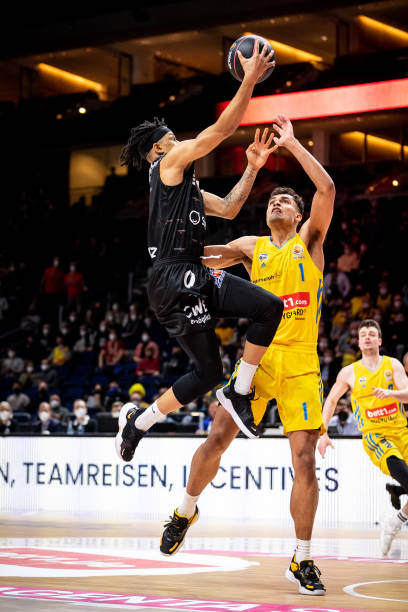 连同视频战 连同视频战