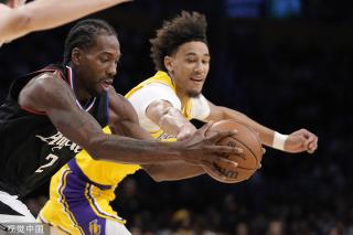 仍然是他们 仍然是他们