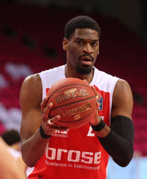 合为球队创 合为球队创