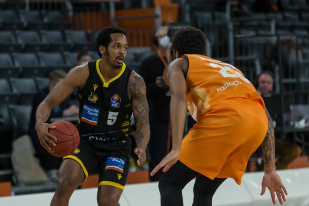 莱万多夫斯 莱万多夫斯