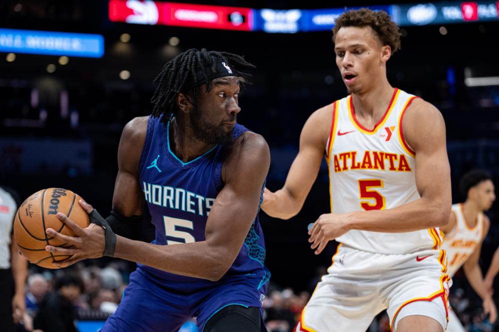 更是职业足 更是职业足